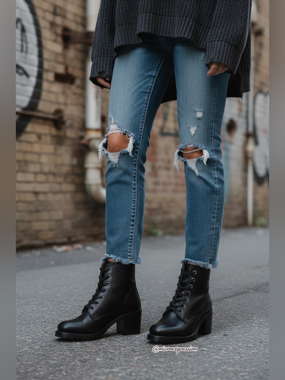 Frye Sabrina 6G Black Lace Up Combat Ankle Bootie - Picture 5 of 16